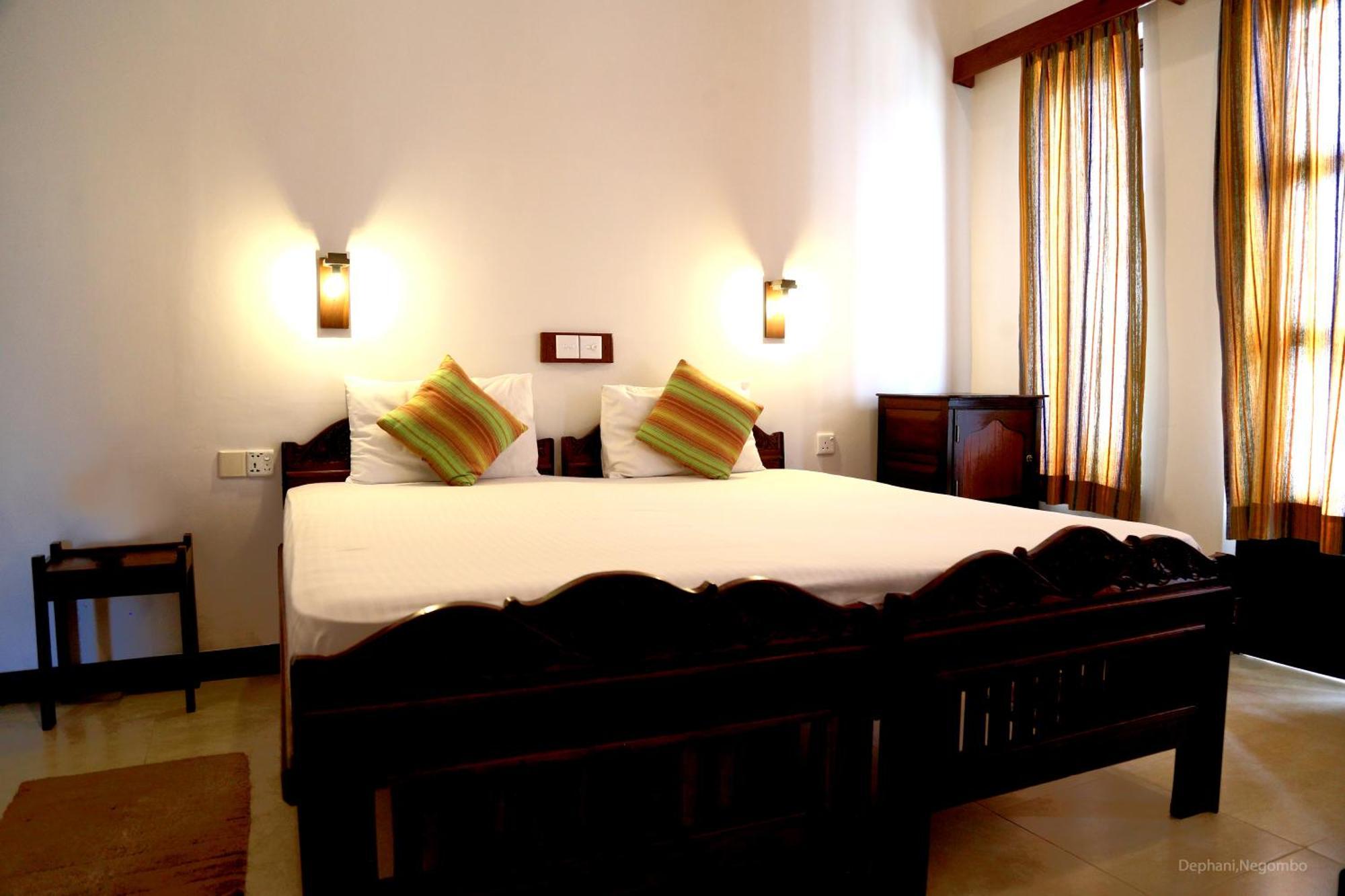 נגומבו Dephani Beach Hotel מראה חיצוני תמונה